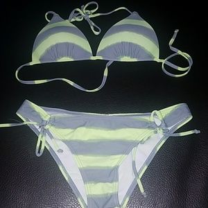 True crush Bikini
